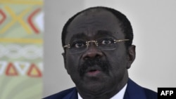 En marge d'une visite vendredi sur le site, le ministre des Sports du Cameroun, Narcisse Mouelle Kombi, a réaffirmé la volonté de son gouvernement de voir ce projet aboutir .