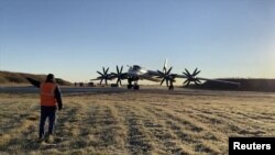 Стратегічний бомбардувальник Tу-95, невідома локація, 18 жовтня 2022. Фото: Міноборони РФ/REUTERS