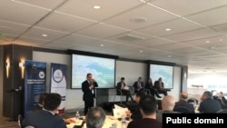 ABŞ-da Orta Dəhliz: Limanlar və Hava Yolu Yükdaşımaları Vasitəsilə İqtisadiyyatları Əlaqələndirir” adlı ABŞ-Azərbaycan logistika konfransı keçirilib.