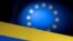 Фото для ілюстрації: прапори України та ЄС