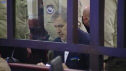 "ის სიკვდილის პირასაა"- ექიმი სმიტი მიხეილ სააკაშვილის ჯანმრთელობაზე საუბრობს