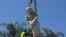 Curt von Francois statue being removed. (Vitalio Angula/VOA)