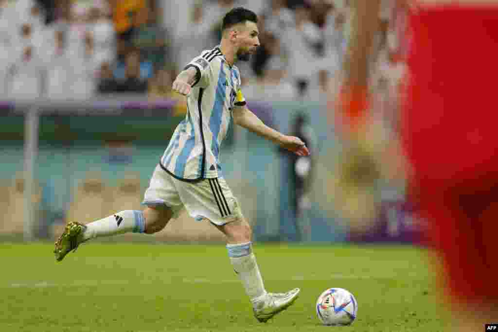 #10 ya Argentine Lionel Messi abeti penalty na match ya 1/4 na Pays-Bas na stade Lusail, Doha, 9 décembre 2022. (Photo by Odd ANDERSEN / AFP)