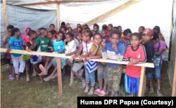 Anak-anak pengungsi Nduga sebagai ilustrasi. (Foto: Humas DPR Papua)