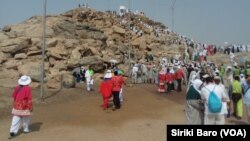 Le mont Ararat, la Mecque, 24 août 2017. (VOA/Siriki Baro)