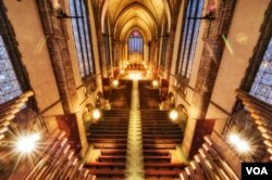 Chapel at the University of Chicago, by Justin Kern