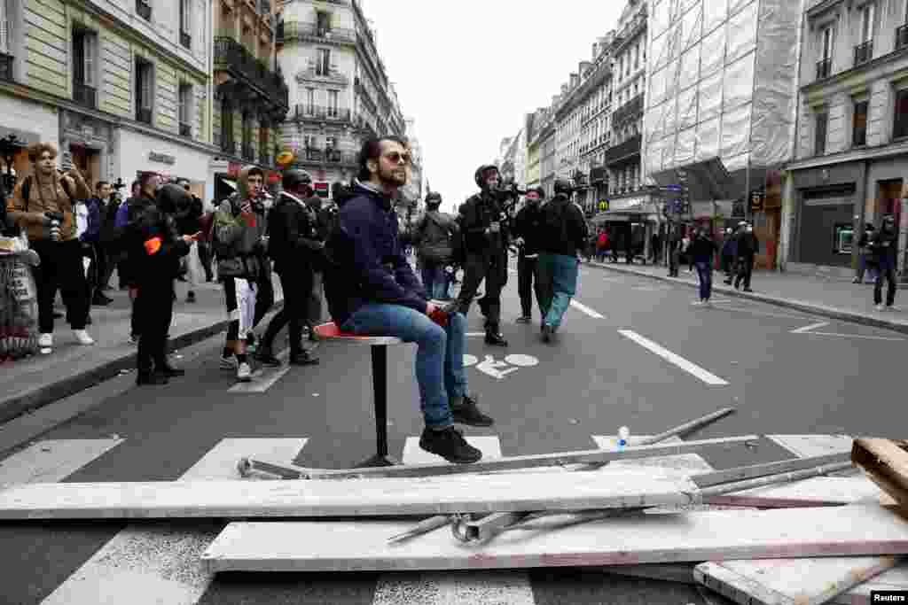 احتجاج کی وجہ سے لندن اور پیرس کے درمیان چلنے والی متعدد ٹرینیں تعطل کا شکار ہیں۔ &nbsp;