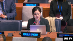 유엔주재 한국대표부 이현구 1등서기관이 18일 북한의 발언에 반박권을 사용해 대응하고 있다.