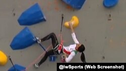 Pendaki perempuan Iran, Elnaz Rekabi. 