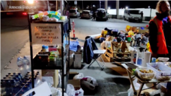 Волонтеры помогают россиянам в Грузии.