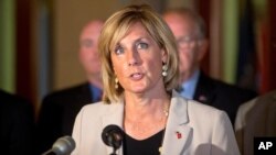 کلودیا تِنی عضو جمهوریخواه مجلس نمایندگان 