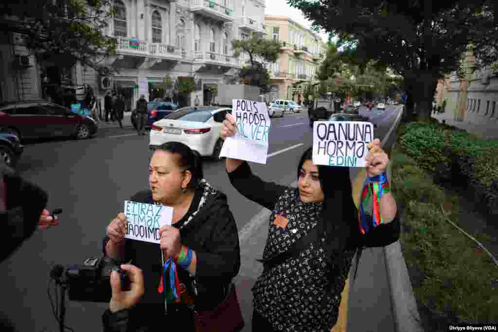 AXCP Bakı Şəhər İcra Hakimiyyətinin qarşısında etiraz aksiyası keçirib, 24 oktyabr, 2022-ci il. Foto: Ülviyyə Əliyeva