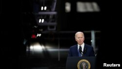 조 바이든 미국 대통령이 지난 7일 메릴랜드주 헤이거스타운에 있는 볼보 엔진공장에서 연설하고 있다. (자료사진)