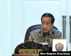 Presiden Jokowi mendorong masyarakat untuk mendapatkan vaksinasi COVID-19 secara lengkap sampai dosis ketiga. (Foto: Biro Setpres)