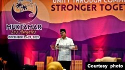 Duta Besar Indonesia Untuk Amerika Rosan Perkasa Roeslani membuka Muktamar Indonesian Muslim Society in America (IMSA) – Malaysian Islamic Student Group (MISG) di Los Angeles, pada 26 Desember 2021. (Foto: Courtesy of KBRI DC)