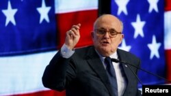 លោក Rudy Giuliani ថ្លែង​នៅ​ក្នុង​សន្និសីទ​សេរីភាព​អ៊ីរ៉ង់​២០១៨ នៅ​ក្នុង​រដ្ឋធានី​វ៉ាស៊ីនតោន កាលពី​ថ្ងៃទី៥ ខែឧសភា ឆ្នាំ២០១៨។