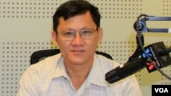 ​លោក នី ចរិយា ប្រធាន​ផ្នែក​ស៊ើបអង្កេត​នៃ​សមាគម​ការពារ​សិទ្ធិ​មនុស្ស​អាដហុក 