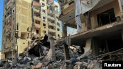 Các tòa nhà bị hư hại sau cuộc không kích của Israel vào vùng ngoại ô phía nam Beirut, trong bối cảnh giao tranh đang diễn ra giữa lực lượng Hezbollah và Israel, ngày 9/10/2024.