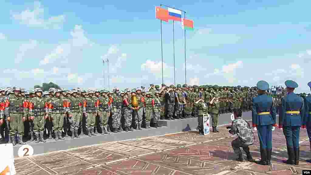 舟桥部队比赛结果，俄罗斯第一，中国第二，白俄罗斯第三。