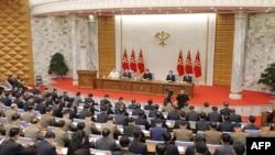 지난 2월 북한 평양에서 노동당 중앙위원회 제8기 제2차 전원회의가 열렸다.