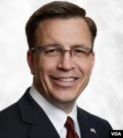 Anggota DPR Partai Republik, Bobby Schilling