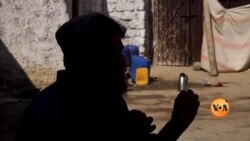 افغان مہاجرین کی پاکستان غیر قانونی واپسی؛ 'وہاں گزارہ نہیں ہو رہا تھا' 