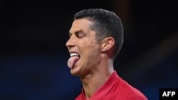 Cristiano Ronaldo na lisano ya aller na Suède na Solna, Suède, 8 septembre 2020.