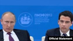 პუტინის გამოზრდილი ახალგაზრდა "ბულდოგი" ოკუპირებულ ანკლავში საერთაშორისო ორგანიზაციებს უტევს