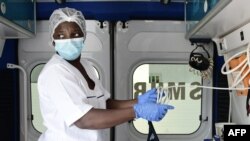 Les grèves dans la santé visent aussi à réclamer de meilleures conditions de travail et le respect d'accords financiers signés, selon les syndicats, avec le gouvernement.