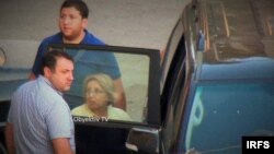 Leyla Yunus həbs ediərkən 