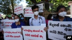 Sri Lankan government doctors protest against the government near the national hospital in Colombo, Sri Lanka, Apr. 6, 2022. 
