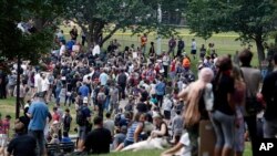 Dueling Protest Groups Hold Rallies in Boston 