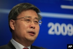 可能接任央行行长的中国证监会主席郭树清(资料照片)