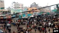 Glavni trg u Rafahu blizu granice s Egiptom 5. decembra 2023.