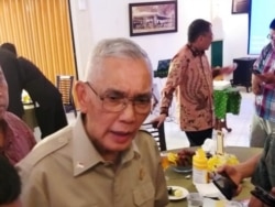 Mantan Wakil Presiden Try Sutrisno. (Foto: VOA/Nurhadi)