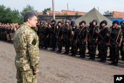 Poroshenko 20-iyun kuni Slavyanskka borgan edi