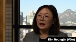 Oh Hye Son discussing her book "A Pyongyang Woman from London" at the Korea Press Center in Seoul, South Korea, on Feb. 3, 2023.