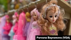 Asılmış gəlinciklər