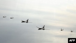 ამერიკული და სამხრეთ კორეული საბრძოლო თვითმფრინავები ერთობლივი სამხედრო წვრთნის დროს. 1 თებერვალი, 2023 წ. სამხრეთ კორეის თავდაცვის სამინისტროს ფოტო. 