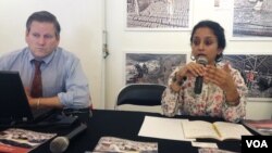 Human Rights Watch's Aruna Kashyap and HRW's Phil Robertson, in Phnom Penh, Cambodia, March 12, 2015. (Robert Carmichael/VOA)