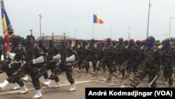 Les troupes tchadiennes attendues au G5 Sahel, novembre 2019. (VOA/André Kodmadjingar).