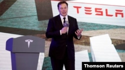 ایلان ماسک. آرشیو