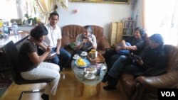 Some 2,000 Cambodians live in Austria. Photo by Khoun Theara, VOA Khmer. 