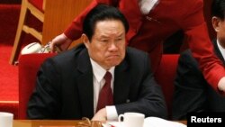 周永康在中共17大开幕式上