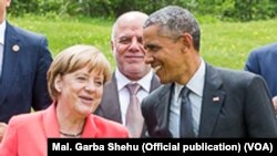 Nemačka kancelarka Angela Merkel i predsednik Barak Obama na samitu G7 u Nemačkoj