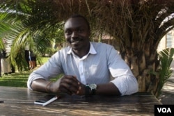 Kelvin Nyangweso: Mtaani radio is a brain child of Kevin,who grew up in Dagoretti,a deprived area of Nairobi where this radio broadcasts, Dec. 14, 2016. (Photo: R.Ombour/VOA)