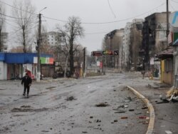 Aftermath of the fighting in Borodyanka, Kyiv oblast, on March 3, 2022. (RFE/RL)