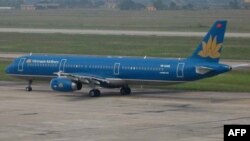Phi cơ Vietnam Airlines