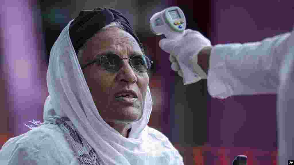 ስግኣት ኮሮና ቫይረስ ኣብ በበይኑ ኩርናዓት ዓለም