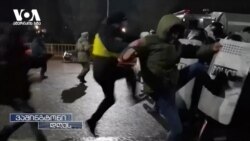 რა და რატომ ხდება ყაზახეთში?